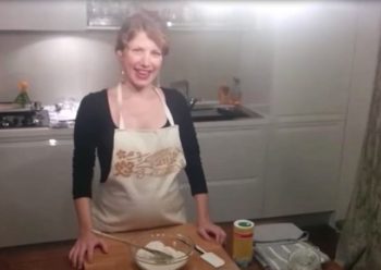 Uno speziato, l’altro più delicato: la ricetta dei biscotti del matrimonio