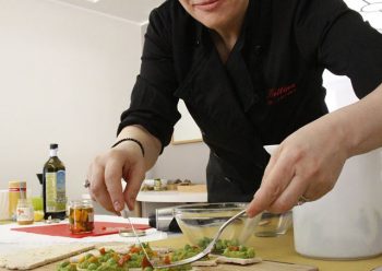 Humus piccante di piselli: la ricetta di Bettina