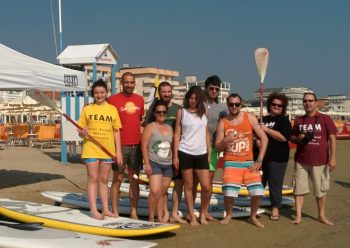 Sport in spiaggia: SUP e Nordic Walking
